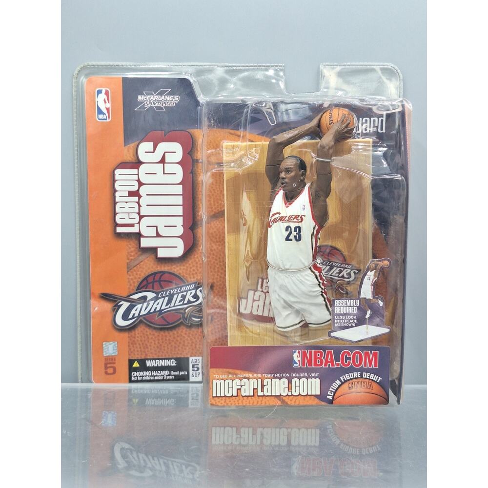 McFarlane~NBA~Cavaliers~LEBRON JAMES~Action Figure~#23~Series 5~2003